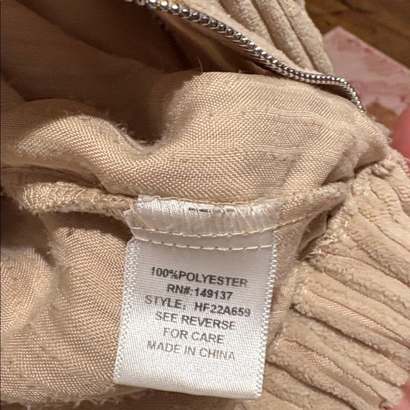 Corduroy Crop Bubble Sleeve Jacket Cream by HYFVE - Picture 7 of 7